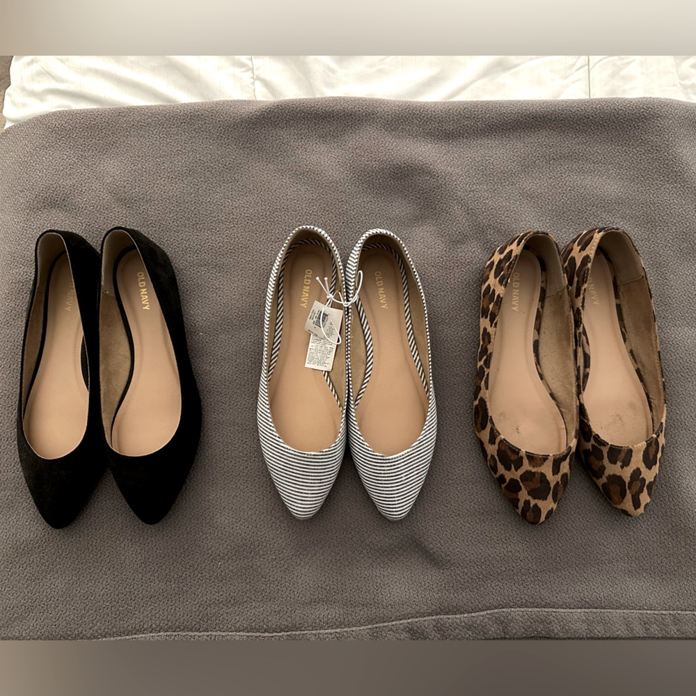 Old Navy flats, size 8